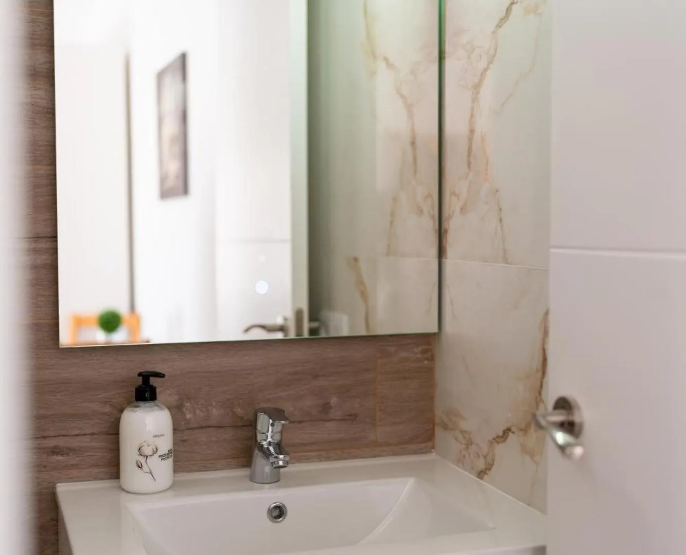 Centrico Atico Con Terraza Privada Lejlighed Arona